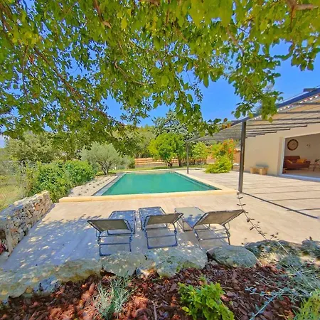 La Sabatiere Villa Saint-Hilaire-dʼOzilhan